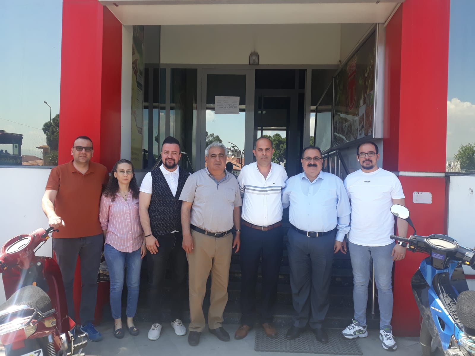 BİZDEN KARELER