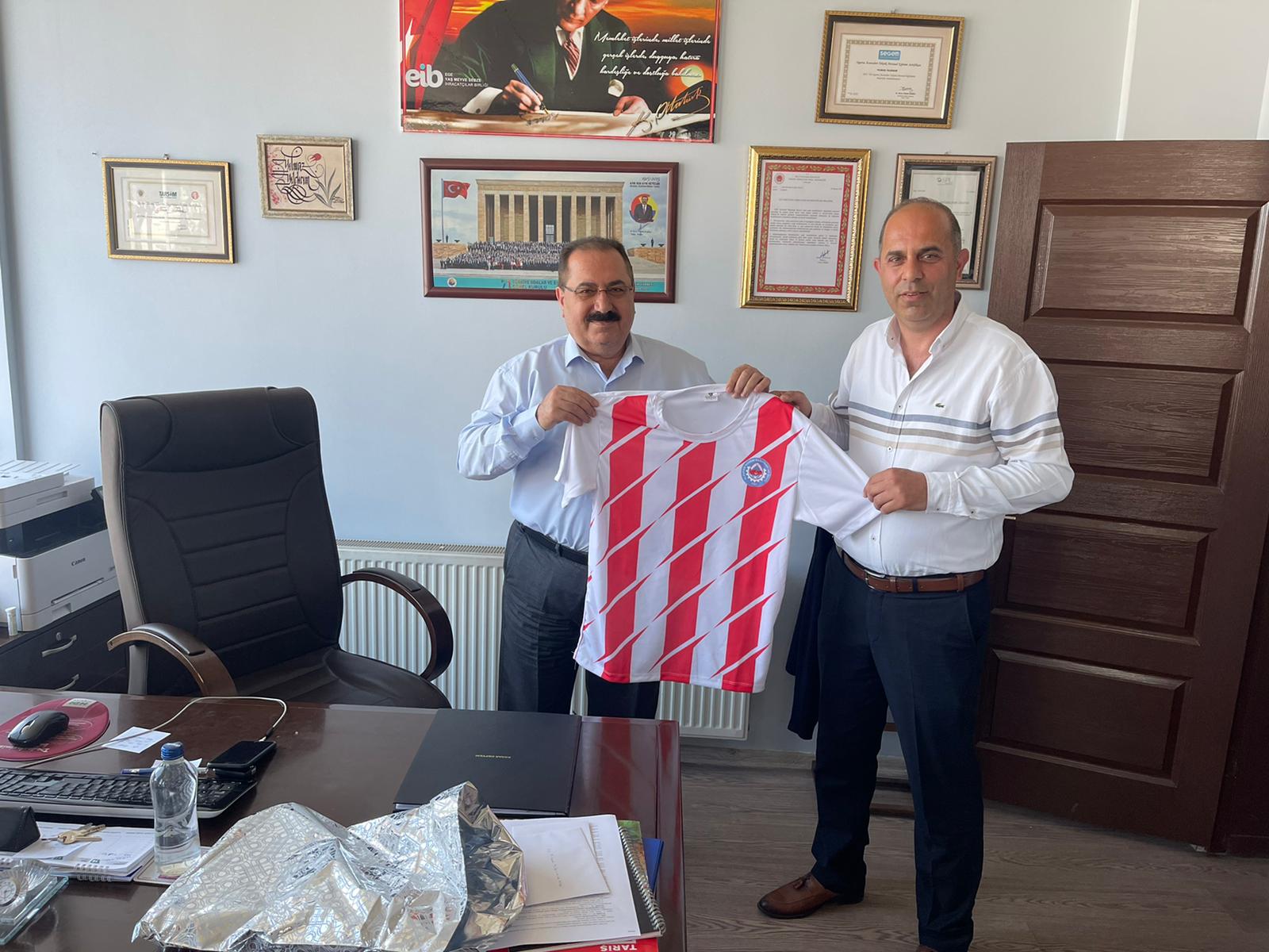BİZDEN KARELER